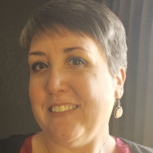 Meet your Posher, Kara - Picture 1 of 1